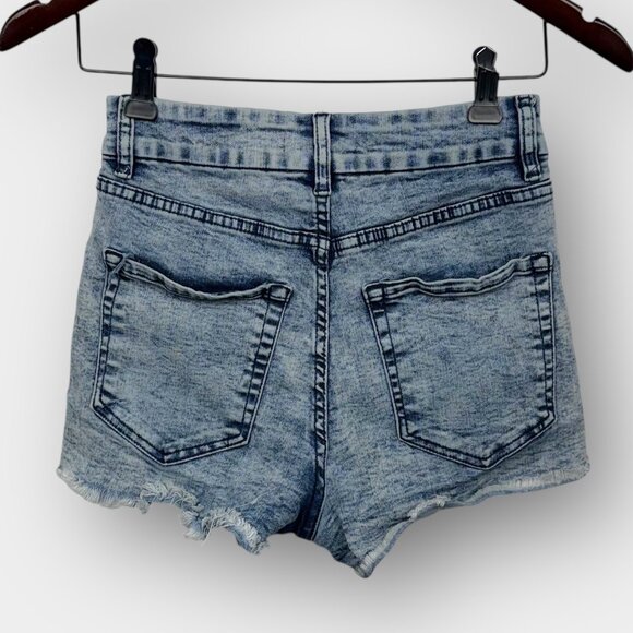 AERO High Rise Curvy Midi Acid Wash Cutoff Denim Shorts Raw Hem Womens Size 2 - Picture 2 of 6